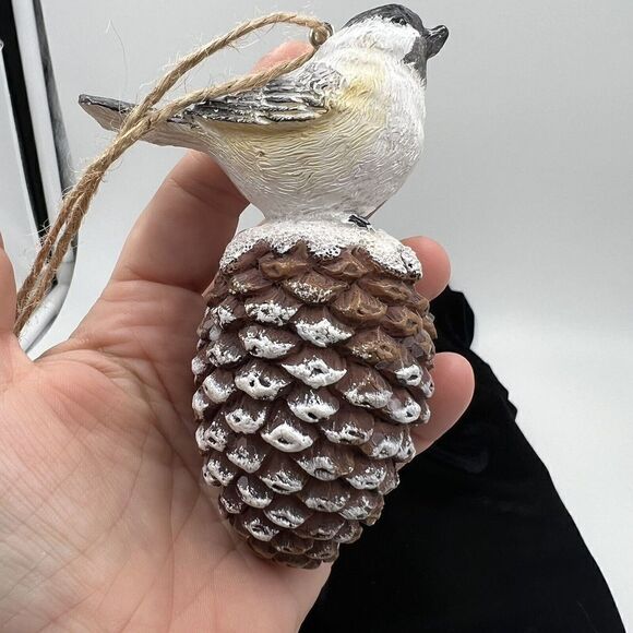 Large Bird Sparrow Ornament Ceramic Hanging Dimensional Mixed Media Bird - Picture 3 of 6